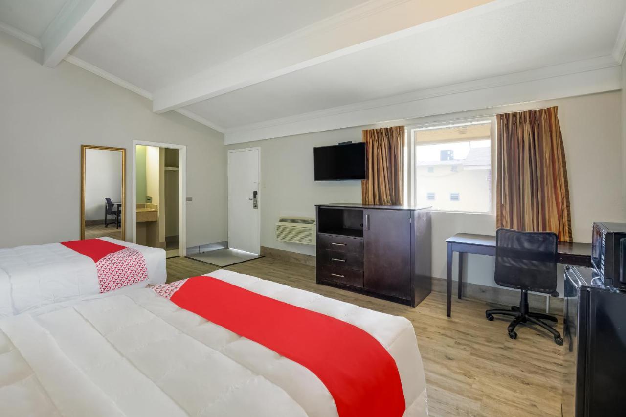 Oyo Hotel Lake Charles La I-10 Ngoại thất bức ảnh