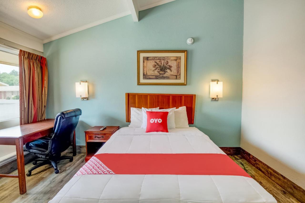 Oyo Hotel Lake Charles La I-10 Ngoại thất bức ảnh