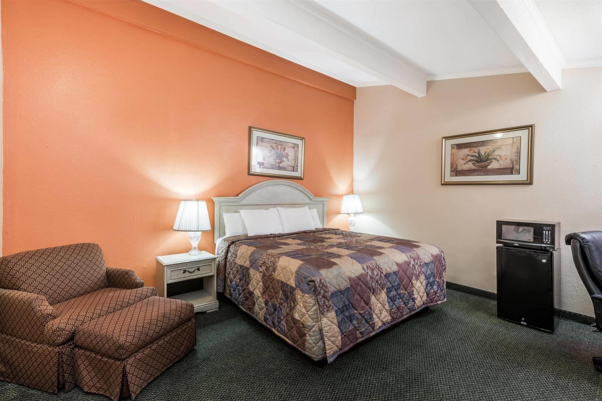 Oyo Hotel Lake Charles La I-10 Ngoại thất bức ảnh