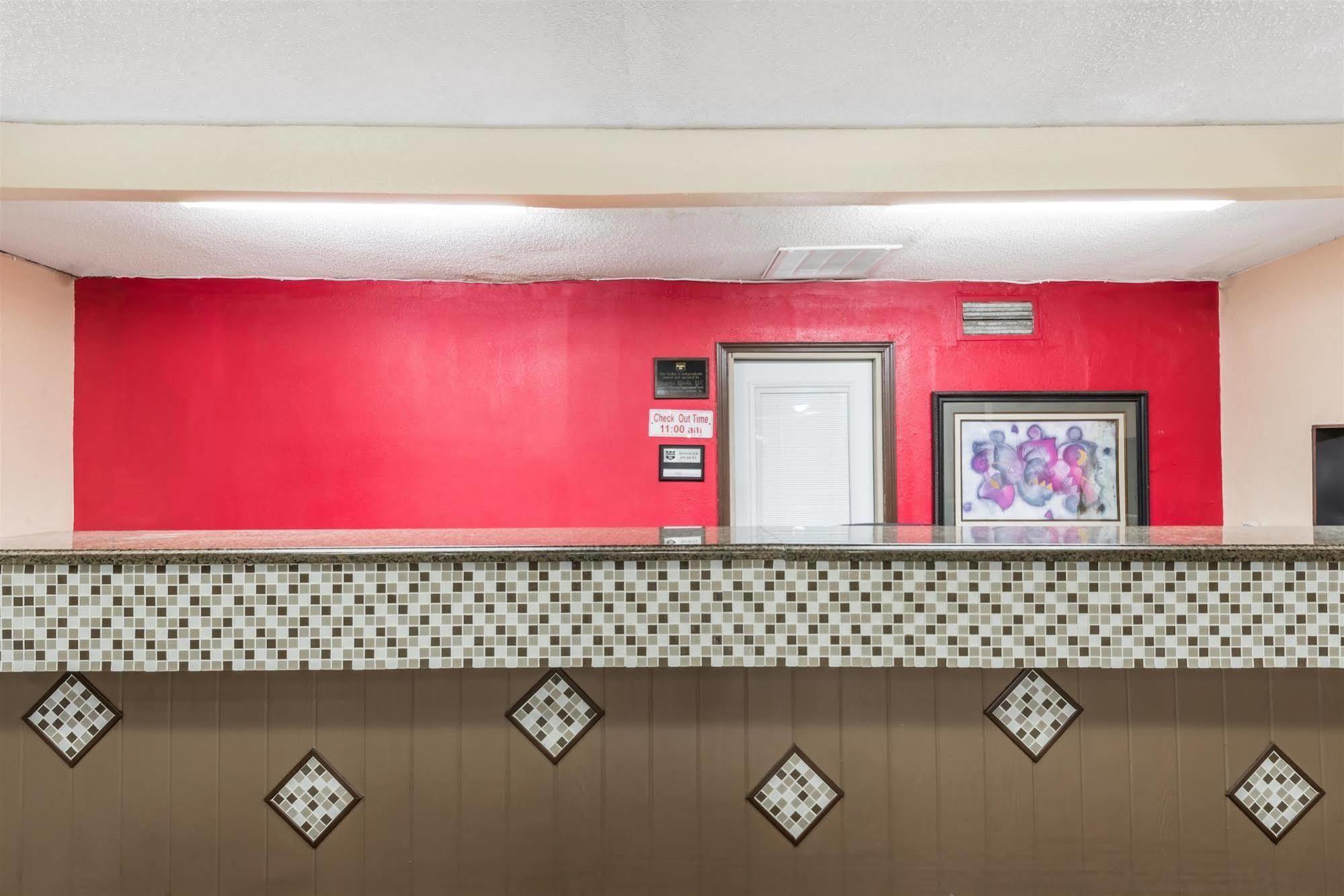 Oyo Hotel Lake Charles La I-10 Ngoại thất bức ảnh