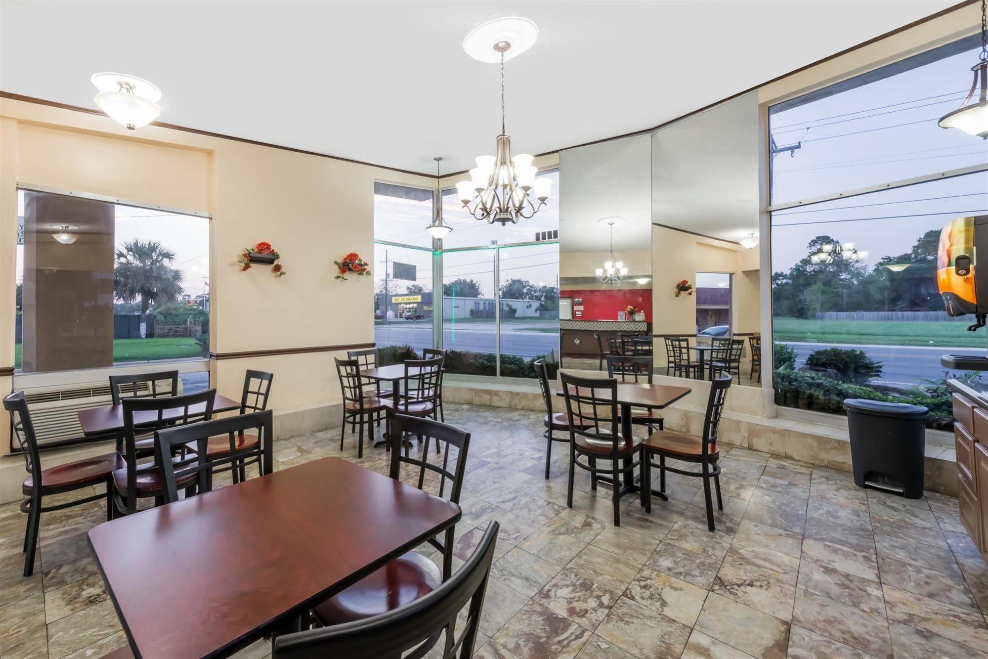Oyo Hotel Lake Charles La I-10 Ngoại thất bức ảnh