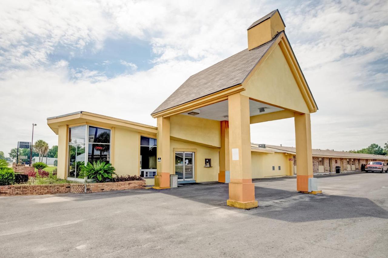 Oyo Hotel Lake Charles La I-10 Ngoại thất bức ảnh
